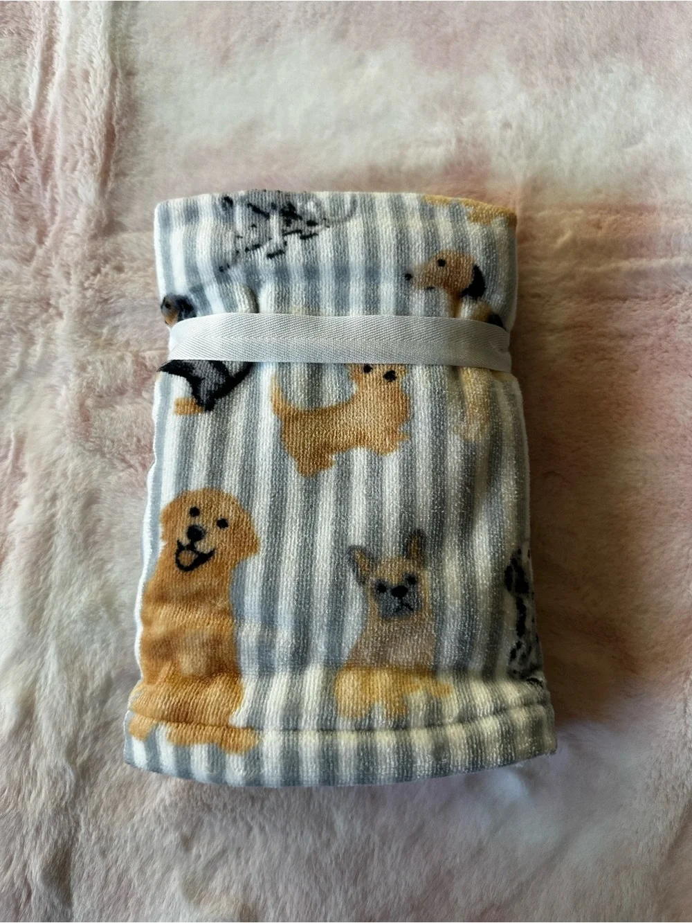 Set of 2 Dog Print Hand Towels  - Deborah Connolly NWT